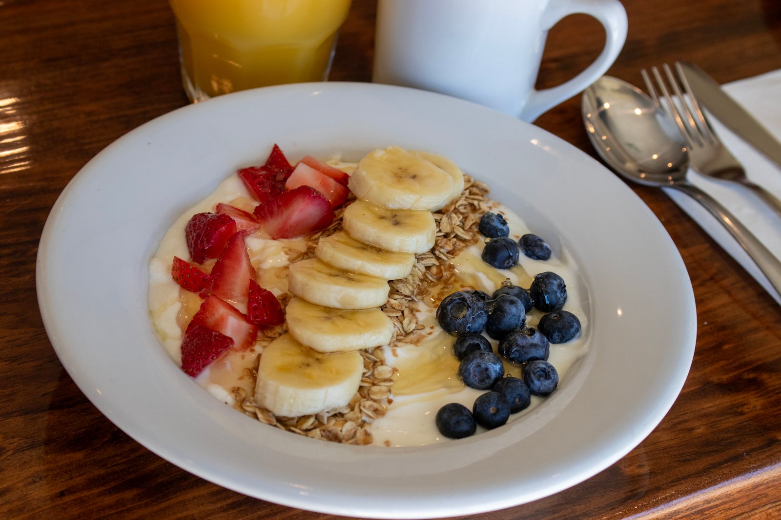 Fresh Fruit Bowl - Seasonal fresh fruits